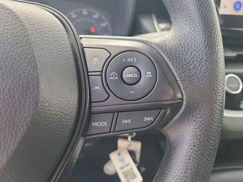 Used 2024 Toyota Corolla LE FWD image 29