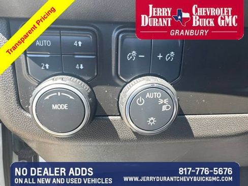 Used 2022 Chevrolet Tahoe Z71 w/ Luxury Package AWD/4WD image 8