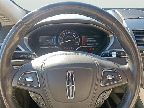Used 2019 Lincoln MKZ Reserve image 22