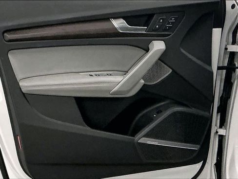 Certified 2023 Audi Q5 2.0T Premium Plus w/ Premium Plus Package image 25