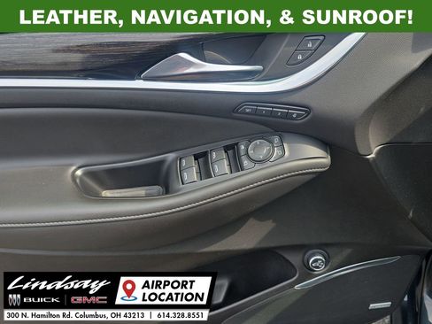 Used 2021 Buick Enclave Avenir w/ Avenir Technology Package image 23