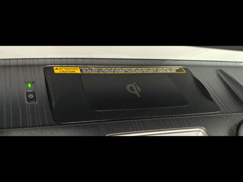 Used 2024 Toyota Sienna XSE w/ XSE Plus Package AWD/4WD image 10