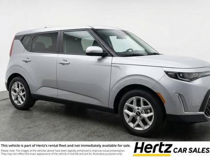 Used 2025 Kia Soul LX w/ LX Technology Package