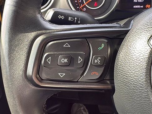 Used 2019 Jeep Wrangler Unlimited Sport S AWD/4WD image 18