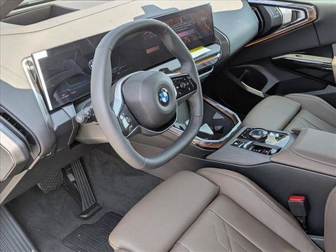 Used 2026 BMW X3 xDrive30i w/ Premium Package AWD/4WD image 3