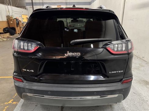 Used 2019 Jeep Cherokee Limited image 9
