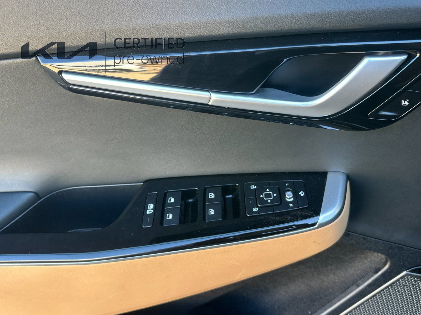Certified 2023 Kia EV6 GT-Line AWD/4WD image 12