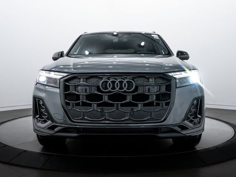New 2026 Audi SQ7 Prestige image 23