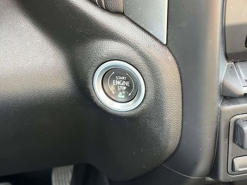 Used 2022 Chevrolet Silverado 1500 LTZ w/ LTZ Premium Package image 27