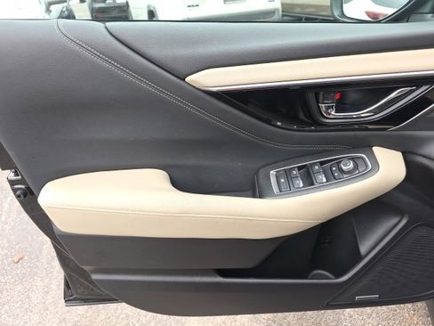 Used 2023 Subaru Outback Limited image 14