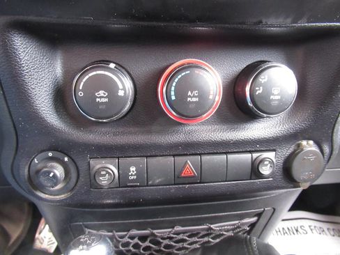 Used 2017 Jeep Wrangler Unlimited Sport w/ Quick Order Package 23S image 28