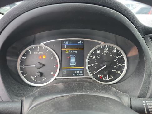 Used 2019 Nissan Sentra S w/ Appearance Package FWD image 18
