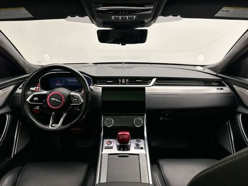 Used 2021 Jaguar XF R-Dynamic SE image 8