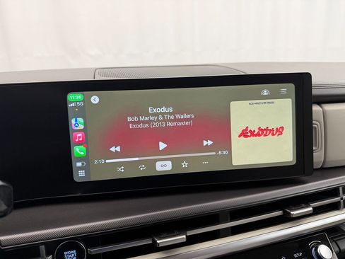 Used 2024 Hyundai Santa Fe SEL image 24