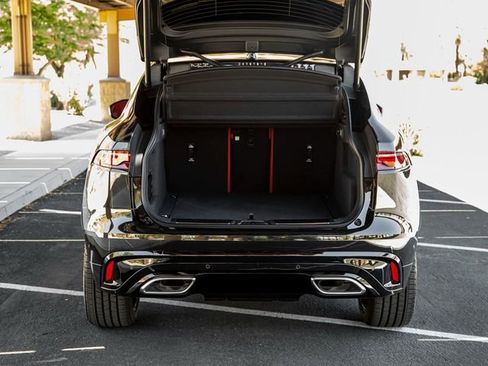 New 2026 Jaguar F-PACE R-Dynamic S image 21