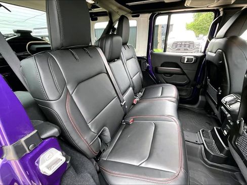 Used 2026 Jeep Wrangler Unlimited Rubicon AWD/4WD image 27