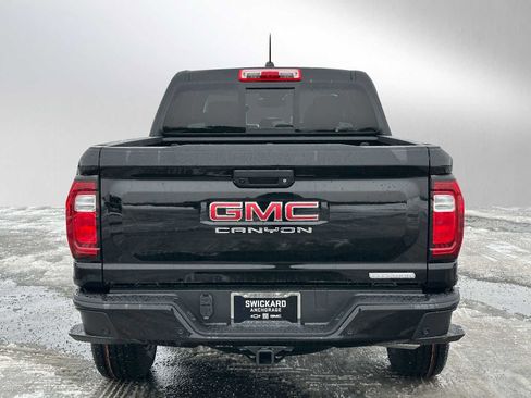 New 2026 GMC Canyon Elevation w/ Convenience Package image 4