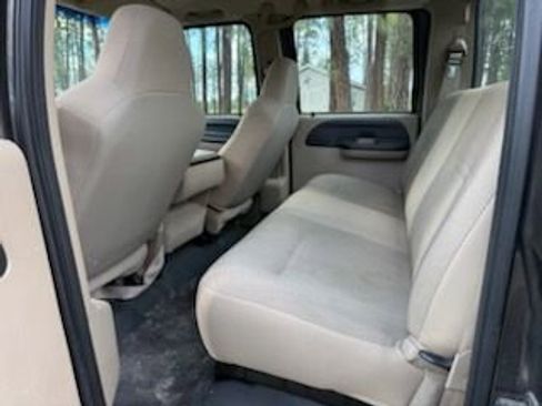 Used 2006 Ford F250 4x4 Crew Cab Super Duty image 10