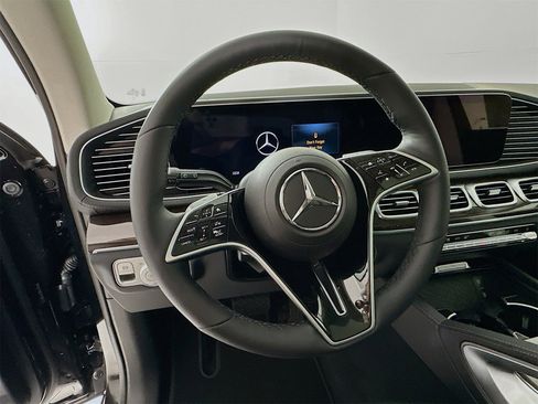 New 2026 Mercedes-Benz GLS 450 GLS 450 image 12