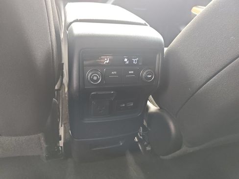 Used 2021 GMC Acadia SLE w/ Driver Convenience Package AWD/4WD image 27