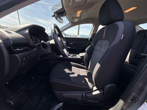 Used 2020 Nissan Sentra SR image 13