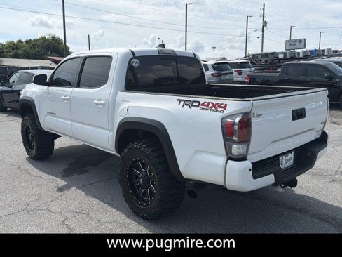 Used 2021 Toyota Tacoma TRD Off-Road w/ Technology Package AWD/4WD image 5