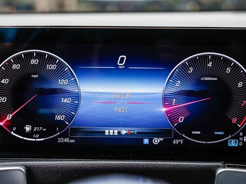 Certified 2025 Mercedes-Benz GLB 250 image 23