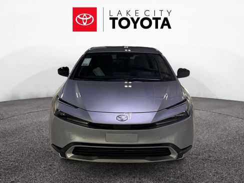 New 2026 Toyota Prius Plug-In Hybrid image 8