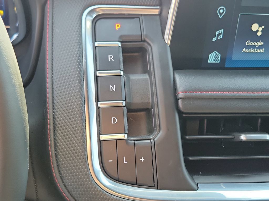Used 2023 Chevrolet Tahoe RST AWD/4WD image 10