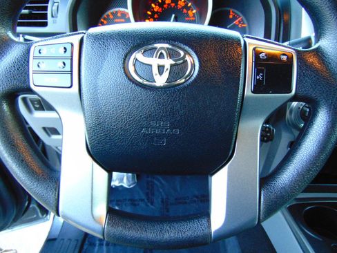 Used 2012 Toyota 4Runner SR5 image 21