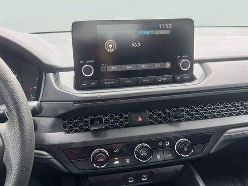Used 2025 Honda Accord LX image 30