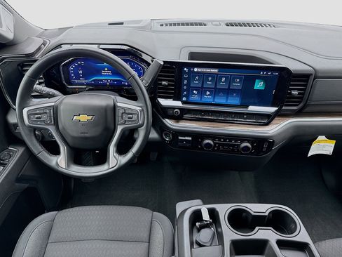 Used 2025 Chevrolet Silverado 1500 LT image 14