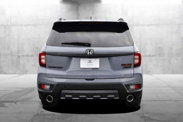 Used 2023 Honda Passport TrailSport image 6