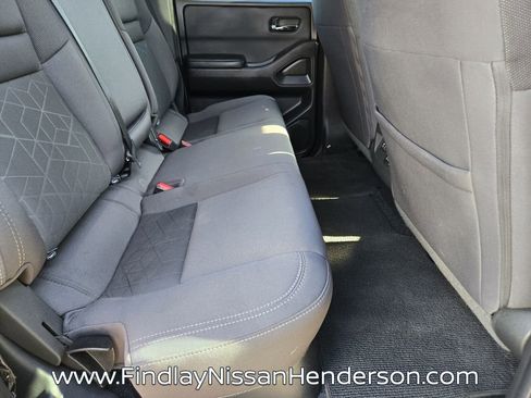 Used 2025 Nissan Frontier SV w/ SV Convenience Package image 15