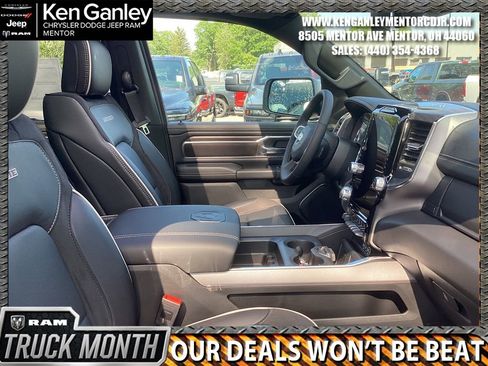 New 2026 RAM 1500 Laramie AWD/4WD image 22