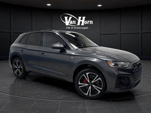 Used 2025 Audi Q5 2.0T Premium Plus w/ Premium Plus Package image 40