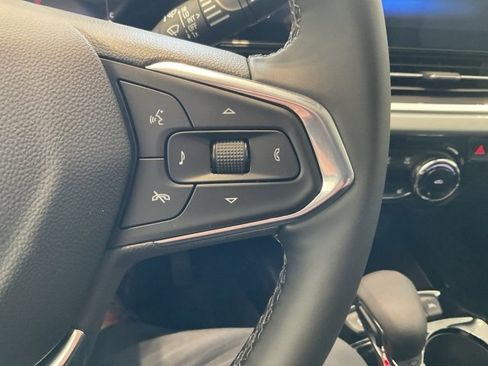 New 2026 Chevrolet Trax LT image 14