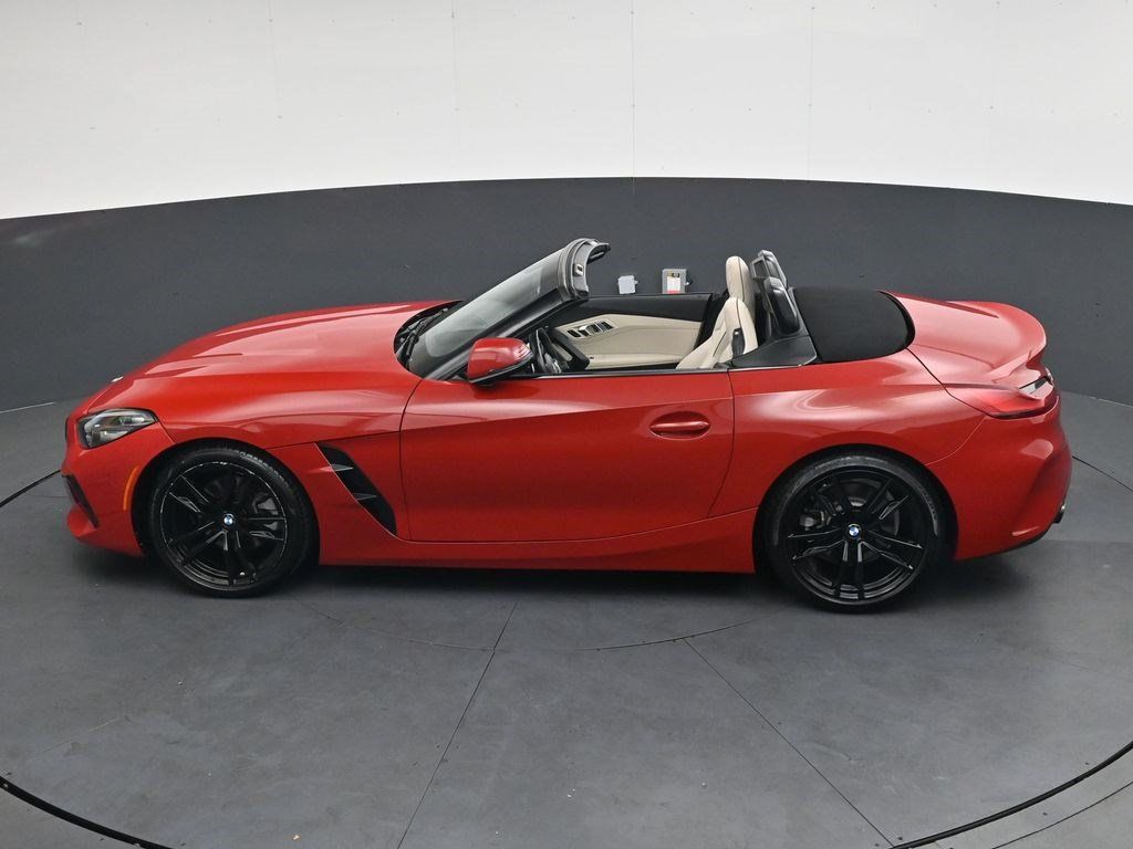 Used 2019 BMW Z4 sDrive30i w/ M Sport Package RWD image 24
