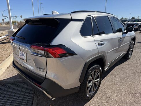 Used 2024 Toyota RAV4 Limited image 7