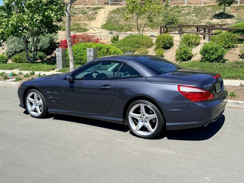 Used 2014 Mercedes-Benz SL 550 image 9