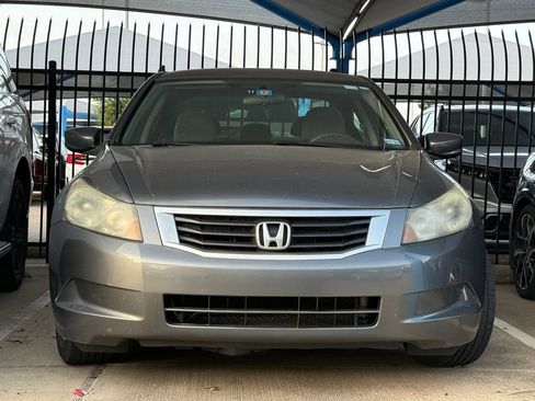 Used 2010 Honda Accord LX image 2