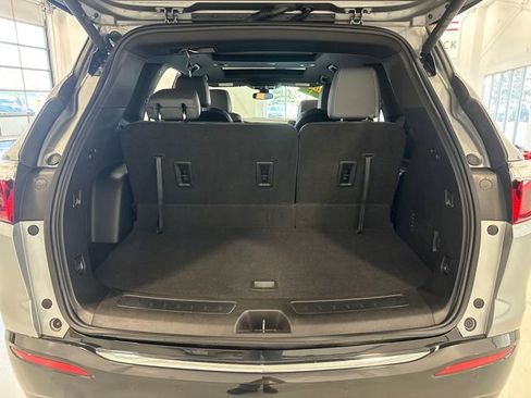 Used 2023 Buick Enclave Essence w/ Experience Buick Package image 33