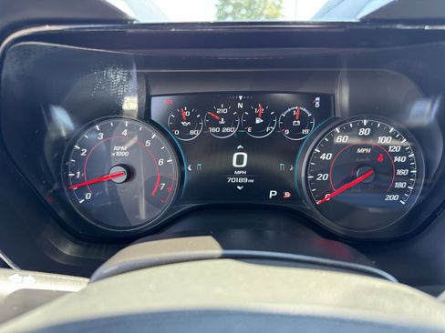 Used 2017 Chevrolet Camaro SS RWD image 12