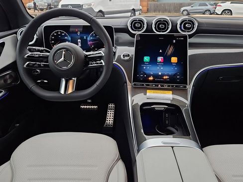 New 2026 Mercedes-Benz GLC 300 image 17