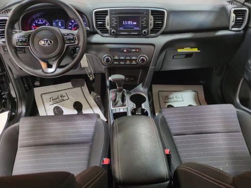 Used 2018 Kia Sportage LX AWD/4WD image 14