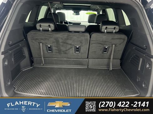 Used 2024 GMC Acadia AT4 w/ Luxury Package image 21