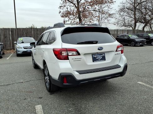 Used 2019 Subaru Outback 2.5i Limited image 4