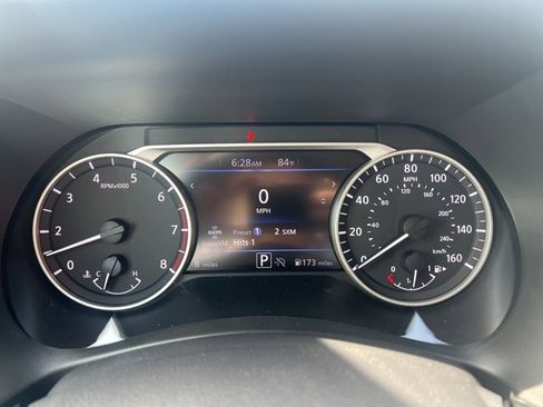 New 2025 Nissan Sentra SV image 8