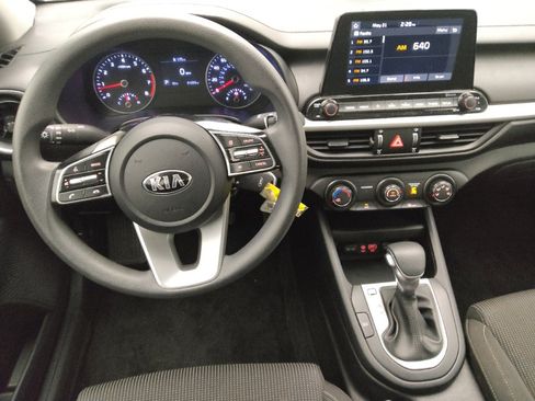 Used 2020 Kia Forte LXS FWD image 22