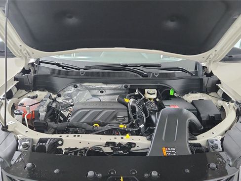 New 2026 Chevrolet Trax ACTIV FWD image 31